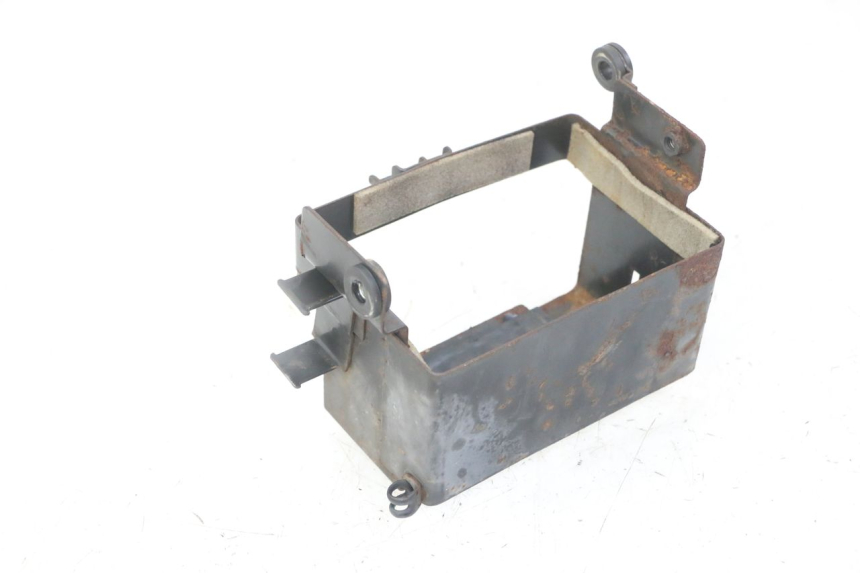 photo de VASO PER BATTERIA SUZUKI GS GSE 500 (2001 - 2003) - Primo piano tecnico