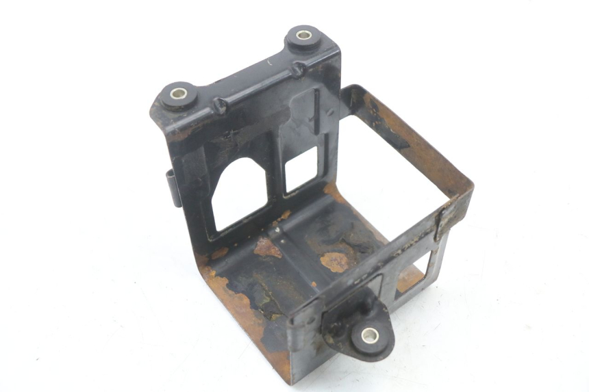 photo de PORTABATTERIA SUZUKI GSX E 250 (1982 - 1983) - Vista principale