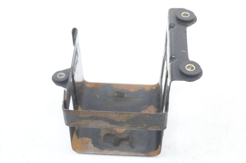 photo de PORTABATTERIA SUZUKI GSX E 250 (1982 - 1983) - Zoom sullo stato d'uso