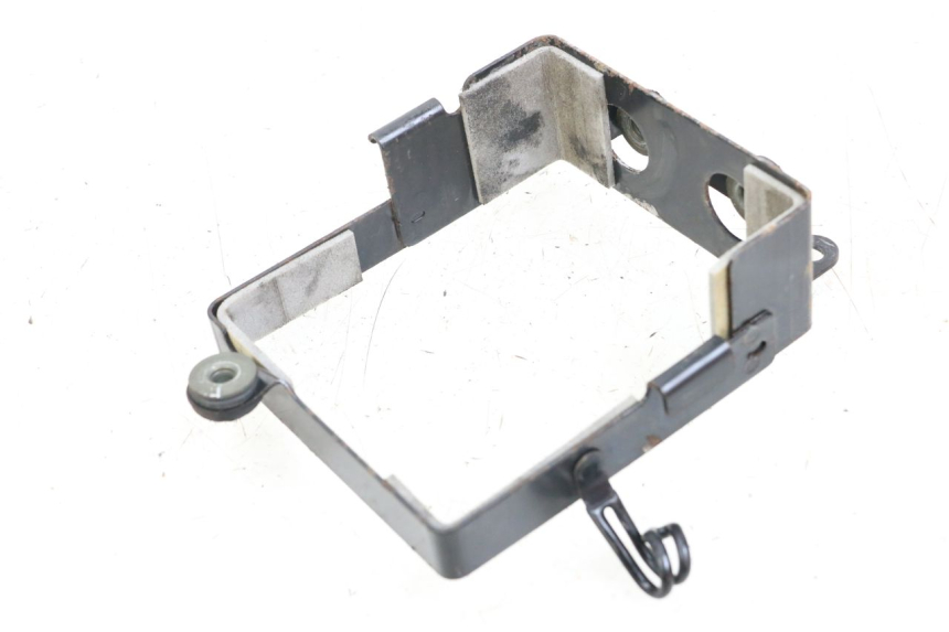 photo de PORTABATTERIA SUZUKI GZ MARAUDER 125 (1998 - 2004) - Vista principale