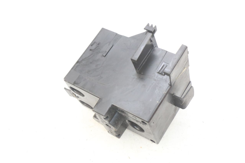 photo de PORTABATTERIA PEUGEOT LUDIX BLASTER 50 (2006 - 2014) - Zoom sullo stato d'uso