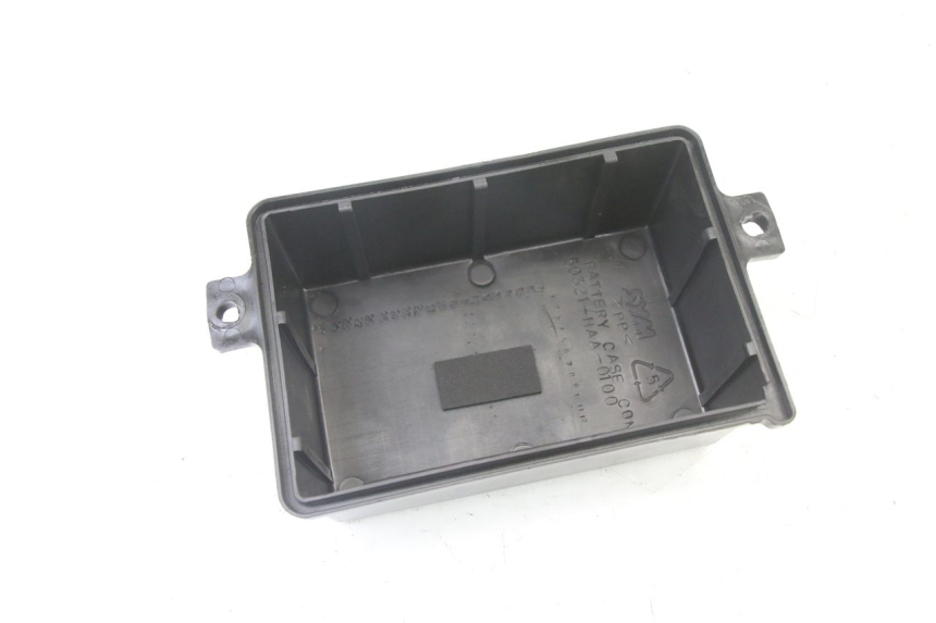 photo de PORTABATTERIA SYM ORBIT III 3 4T 50 (2021 - 2025) - Zoom sullo stato d'uso