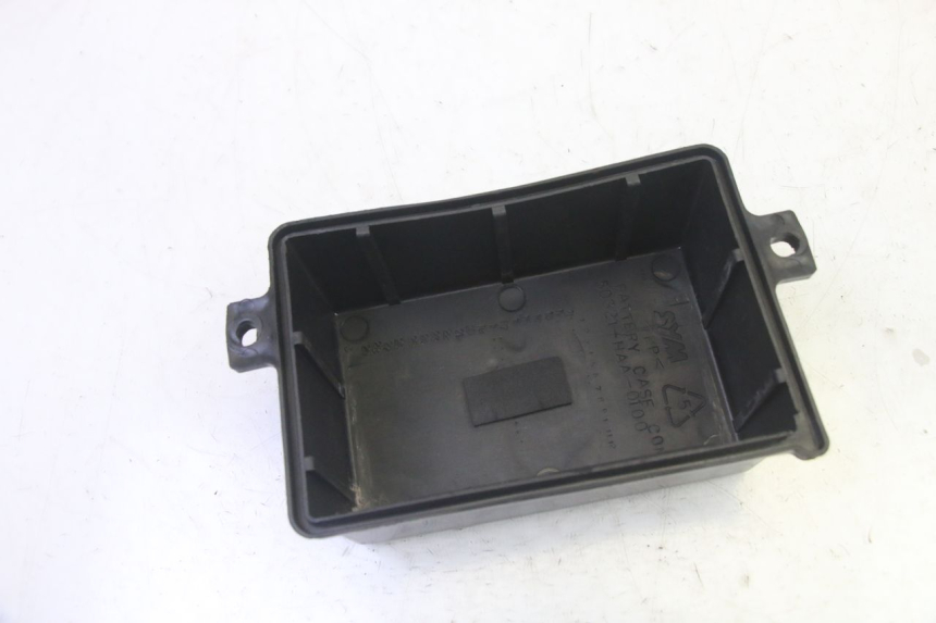 photo de PORTABATTERIA SYM ORBIT III 3 4T 50 (2021 - 2025) - Dettaglio del componente