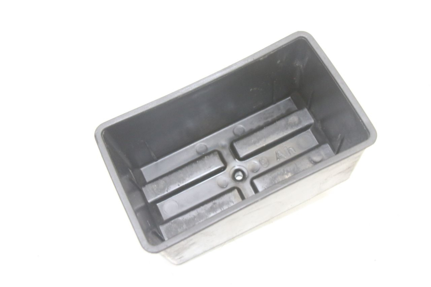 photo de VASCA BATTERIA PIAGGIO VESPA LX 2T 50 (2005 - 2013) - Dettaglio del componente