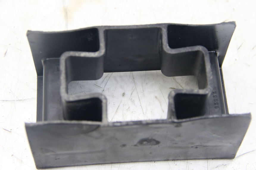 photo de VASCA PORTABATTERIA GILERA RUNNER SP 50 (2009 - 2017) - Zoom sullo stato d'uso