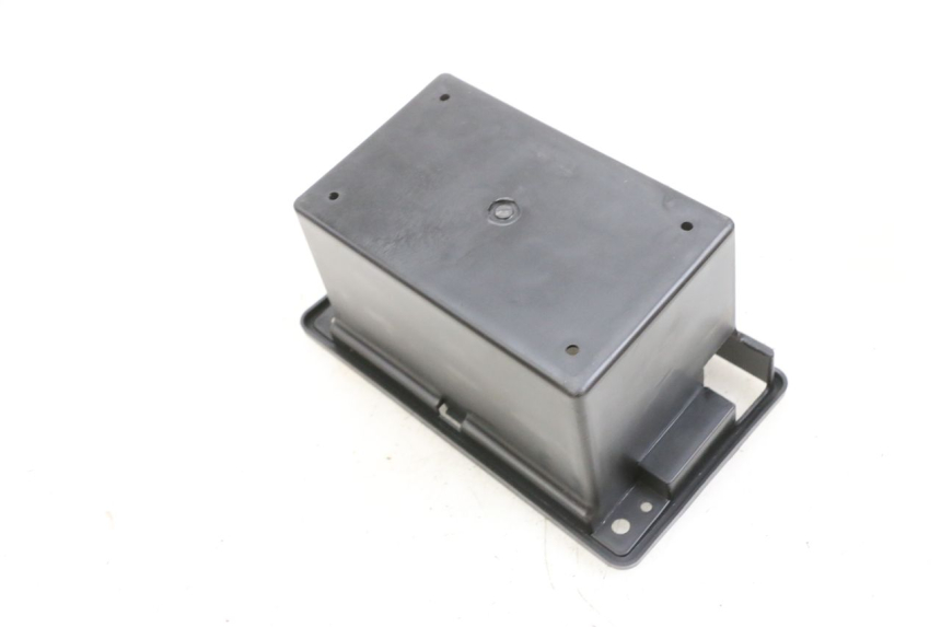 photo de PORTABATTERIA JM MOTORS SANTANA EVO 50 (2024 - 2026) - Zoom sullo stato d'uso