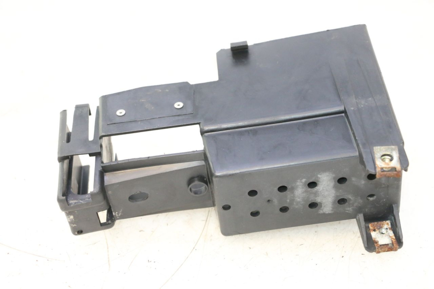 photo de VASCA PORTABATTERIA PEUGEOT SPEEDFIGHT LC 50 (1996 - 2002) - Altra angolazione