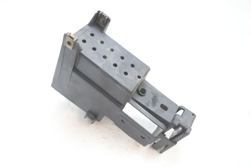 photo de VASCA PORTABATTERIA PEUGEOT SPEEDFIGHT LC 50 (1996 - 2002) - Altra angolazione