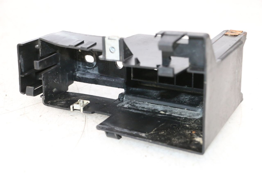 photo de VASCA BATTERIA PEUGEOT TKR TREKKER FURIOUS 50 (2005 - 2014) - Altra angolazione