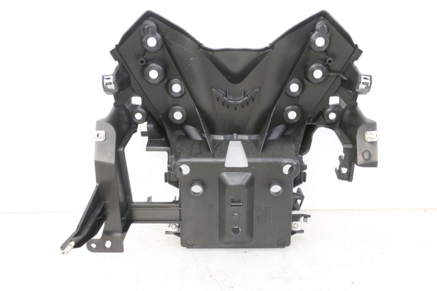 photo de PORTABATTERIA YAMAHA XMAX X-MAX 125 (2021 - 2025) - Altra angolazione