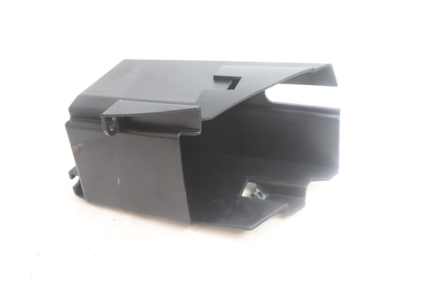 photo de VASCA BATTERIA YAMAHA XMAX X-MAX 125 (2006 - 2009) - Vista principale