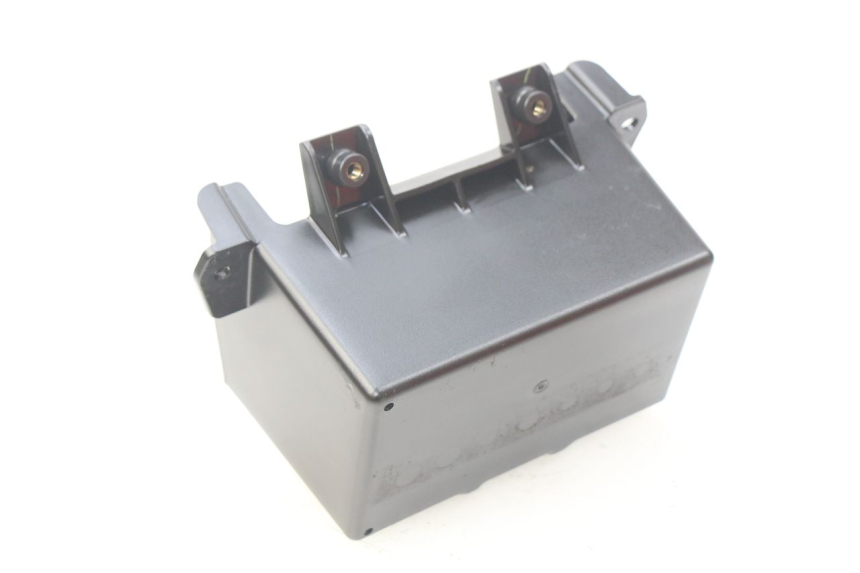 photo de VASCA BATTERIA KAWASAKI Z 650 (2016 - 2019) - Dettaglio del componente