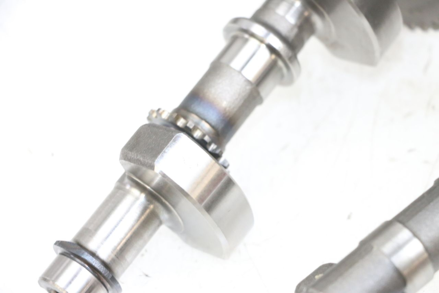 photo de SUPPORTO MOTORE SUZUKI BURGMAN 650 (2013 - 2020) - Altra angolazione