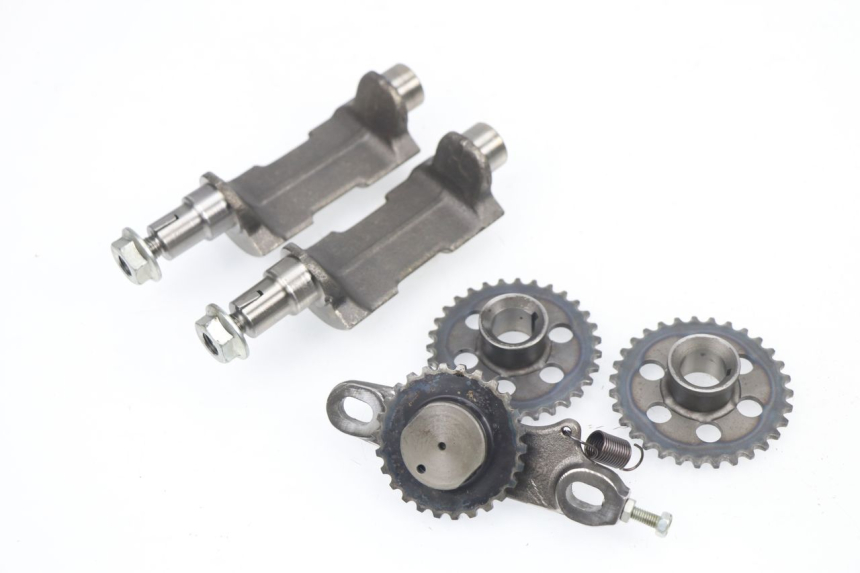 photo de Bilanciere motore SUZUKI DR DJEBEL 600 (1985 - 1990) - Vista principale