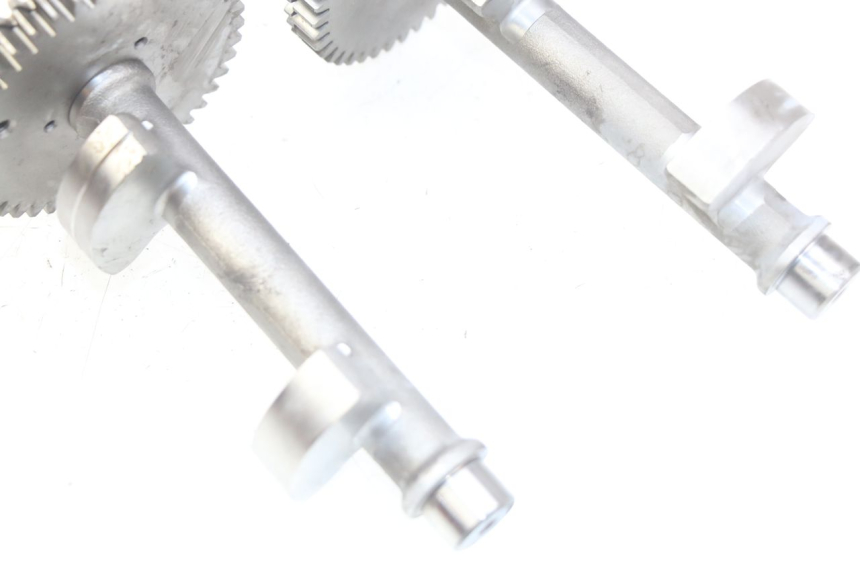 photo de BILANCIERE MOTORE HONDA FJS SILVERWING SILVER WING 400 (2009 - 2016) - Zoom sullo stato d'uso