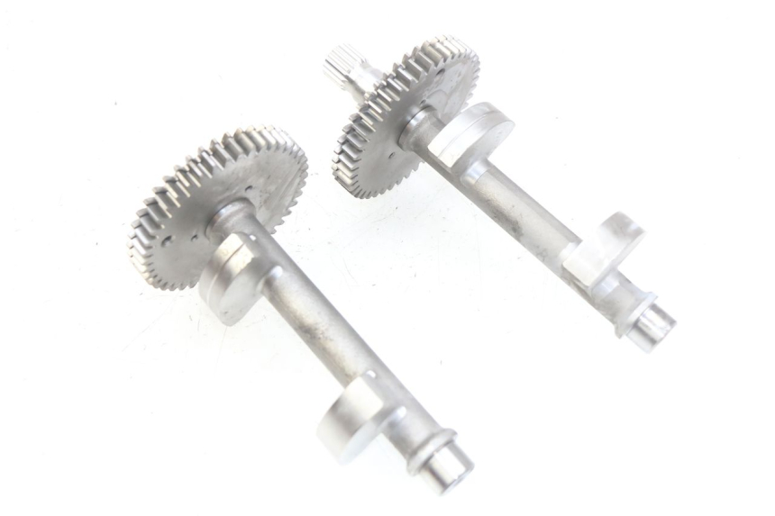 photo de BILANCIERE MOTORE HONDA FJS SILVERWING SILVER WING 400 (2009 - 2016) - Primo piano tecnico