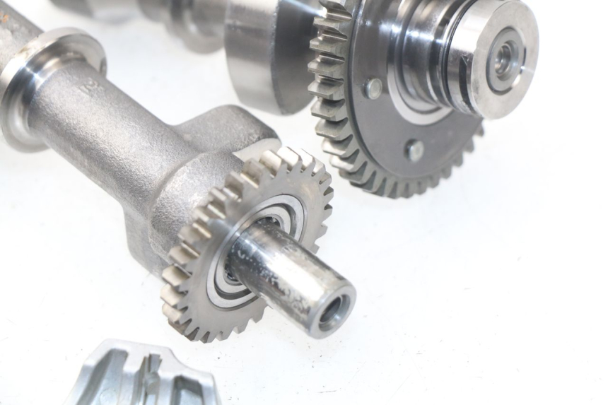 photo de Bilanciere motore YAMAHA TDM ABS 900 (2002 - 2014) - Stato della superficie e materiale