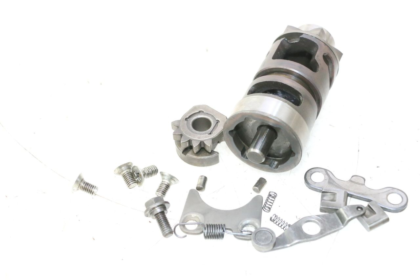 photo de DESMODROMICO CAMBIO SUZUKI DR S 600 (1985 - 1989) - Zoom sullo stato d'uso