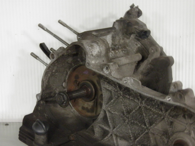 photo de BASAMENTO MOTORE PIAGGIO MP3 RL 125 (2006 - 2014) - Altra vista dell'articolo