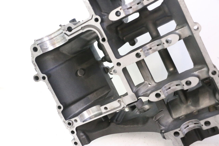 photo de BASAMENTO MOTORE YAMAHA YZF R6 600 (2008 - 2009) - Altra vista dell'articolo