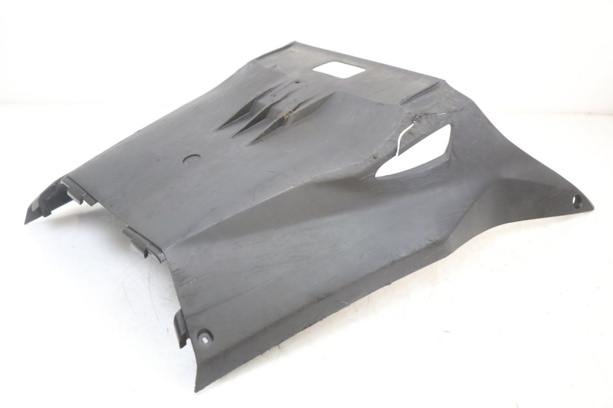 photo de SOTTOPEDANA SUZUKI ADDRESS 110 (2015 - 2020) - Stato della superficie e materiale