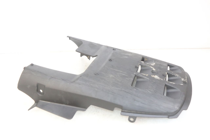 photo de FIANCHETTI INFERIORE KYMCO AGILITY 16+ 4T 50 (2018 - 2023) - Primo piano tecnico