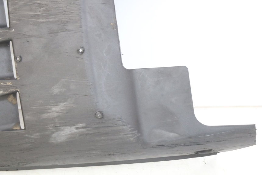 photo de FIANCHETTI INFERIORE KYMCO AGILITY 16+ 4T 50 (2018 - 2023) - Dettagli dei punti di fissaggio