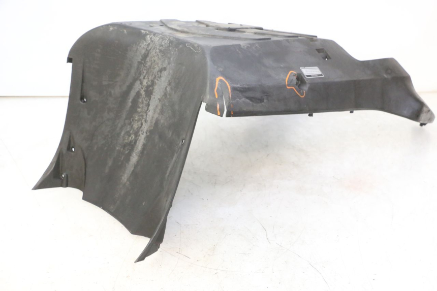 photo de FIANCHETTI INFERIORE KYMCO AGILITY NAKED RENOUVO 2T 50 (2011 - 2018) - Primo piano ad alta risoluzione