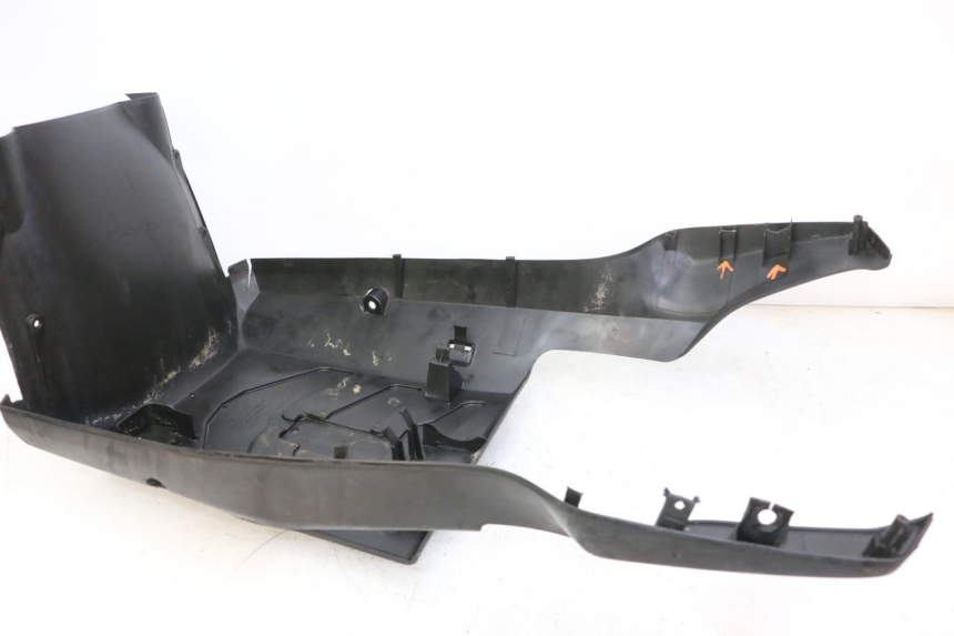 photo de FIANCHETTI INFERIORE KYMCO AGILITY NAKED RENOUVO 2T 50 (2011 - 2018) - Zoom sullo stato d'uso