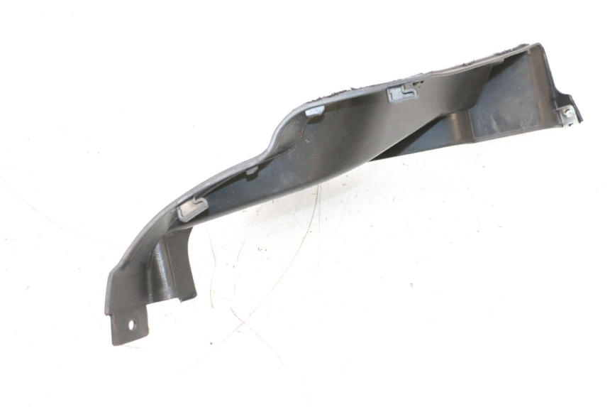 photo de SOTTOPEDANA POSTERIORE DESTRA KEEWAY F-ACT FACT EVO 50 (2020 - 2026) - Primo piano tecnico