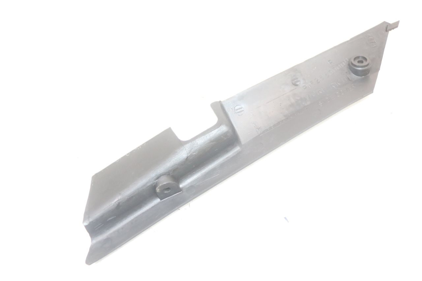 photo de SOTTOPEDANA POSTERIORE DESTRA MASH LEGEND'R 4T 50 (2021 - 2025) - Primo piano tecnico