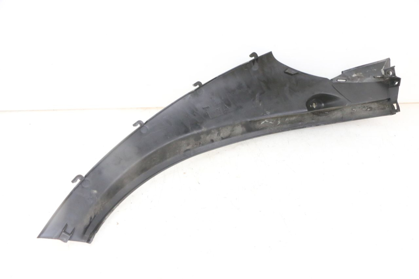 photo de SOTTOPEDANA POSTERIORE DESTRA PIAGGIO MP3 LT 300 (2010 - 2016) - Altra angolazione