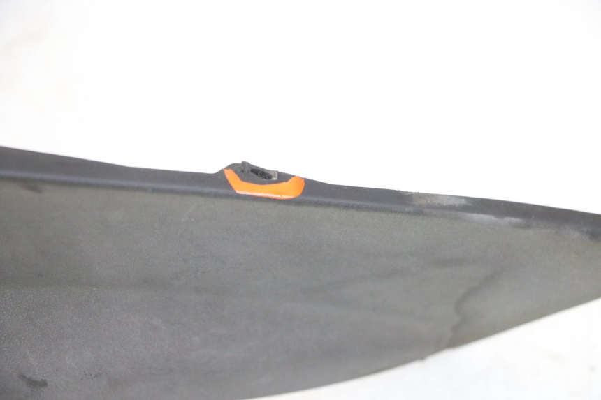 photo de Fondo del telaio posteriore destro PIAGGIO MP3 LT 300 (2010 - 2016) - Zoom sullo stato d'uso