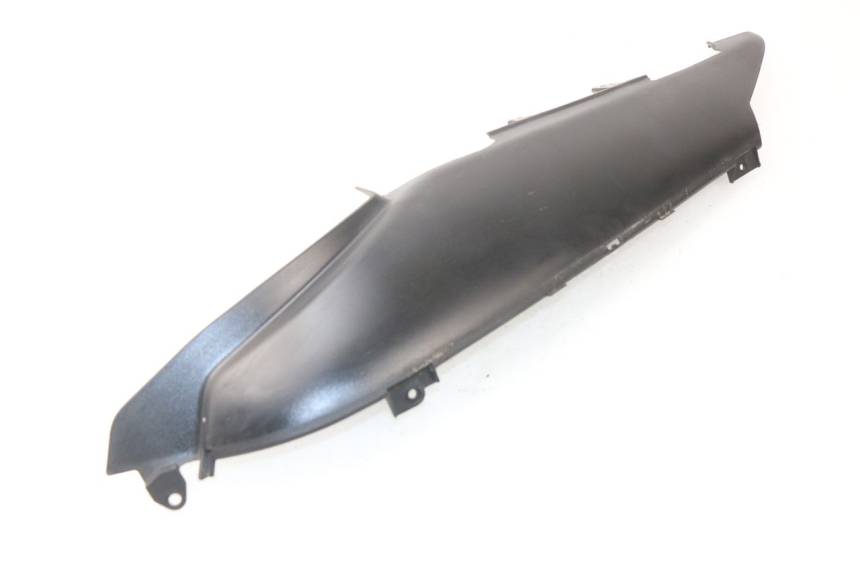 photo de BASSO DELLA SCATOLA POSTERIORE DESTRA GILERA NEXUS 125 (2009 - 2013) - Altra angolazione