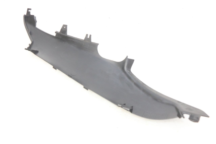 photo de BASSO DELLA SCATOLA POSTERIORE DESTRA GILERA NEXUS 125 (2009 - 2013) - Altra angolazione