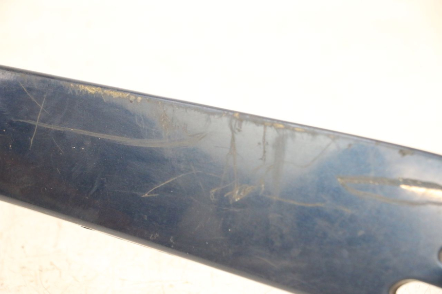 photo de SOTTOPEDANA POSTERIORE DESTRA PIAGGIO VESPA LX 150 (2005 - 2013) - Zoom sullo stato d'uso