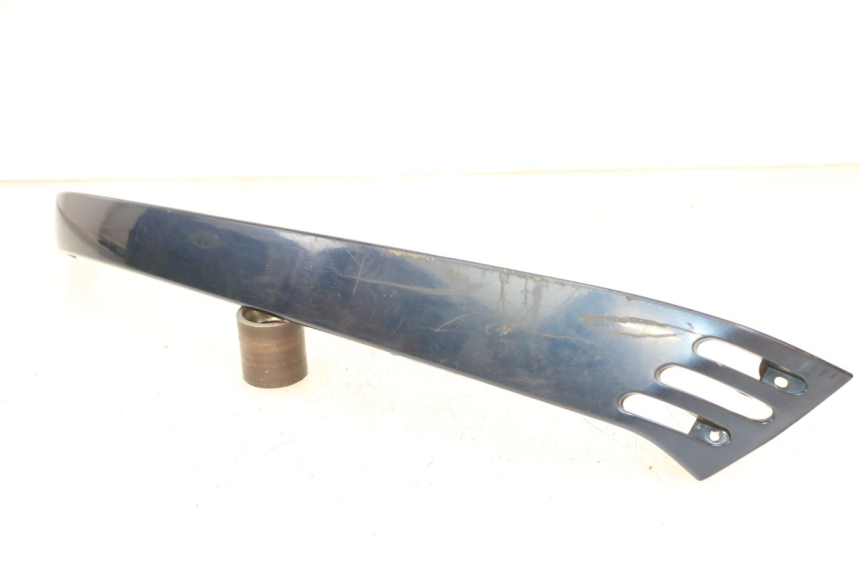 photo de SOTTOPEDANA POSTERIORE DESTRA PIAGGIO VESPA LX 150 (2005 - 2013) - Altra angolazione