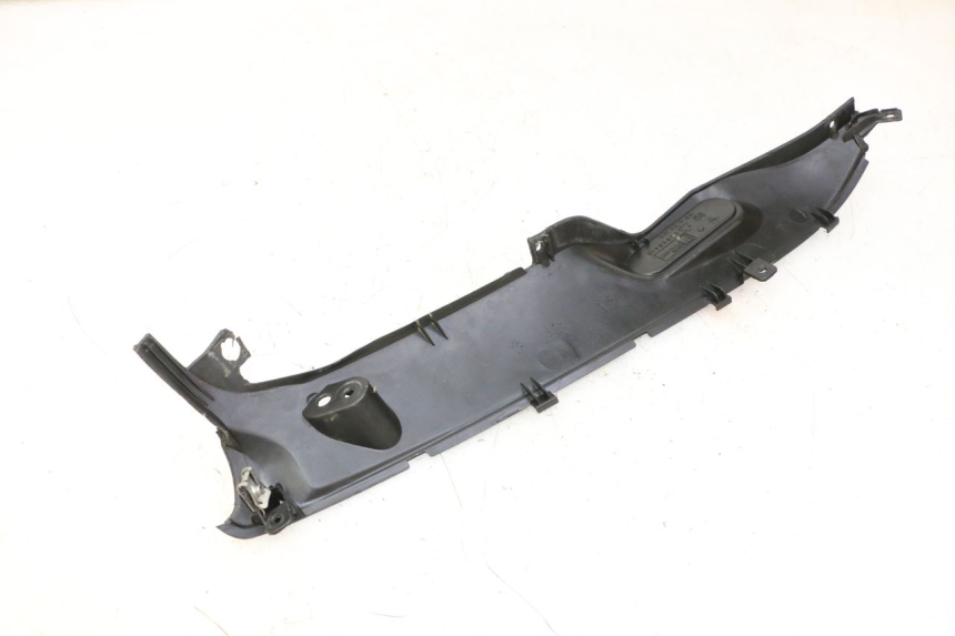 photo de BASSO DELLA SCATOLA POSTERIORE DESTRA GILERA RUNNER SP 50 (2009 - 2017) - Zoom sullo stato d'uso