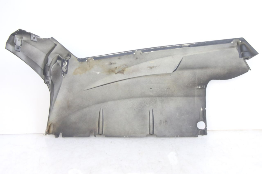 photo de BASSO DELLA SCATOLA POSTERIORE DESTRA PEUGEOT SPEEDFIGHT 4 4T 50 (2015 - 2020) - Primo piano tecnico