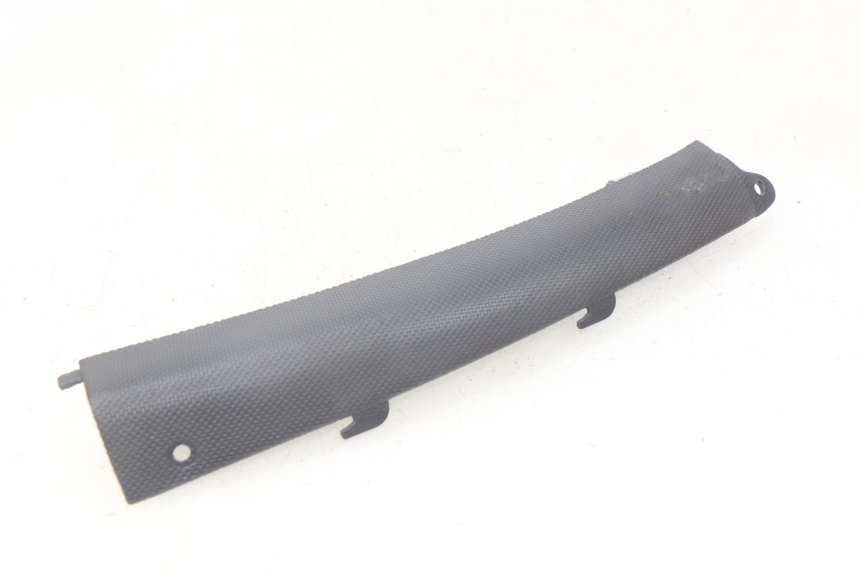 photo de BASSO DELLA SCATOLA POSTERIORE DESTRA APRILIA SR LC 50 (1997 - 2004) - Vista principale