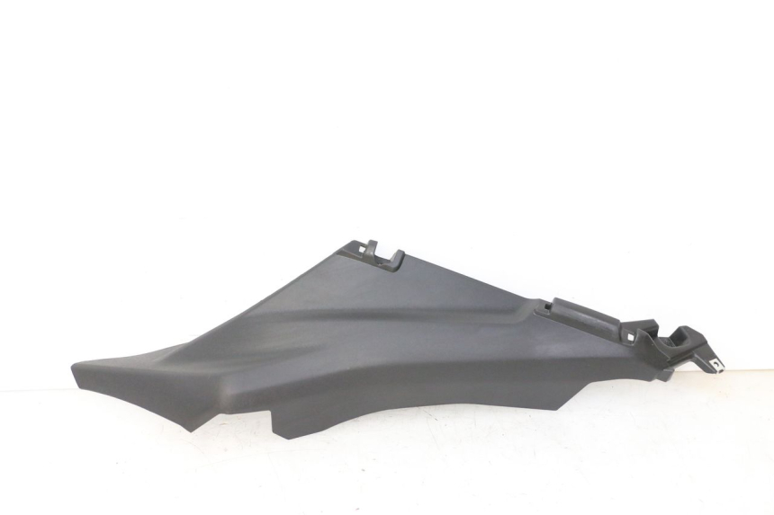 photo de SOTTOPEDANA POSTERIORE DESTRA YAMAHA XMAX X-MAX 125 (2021 - 2025) - Vista principale