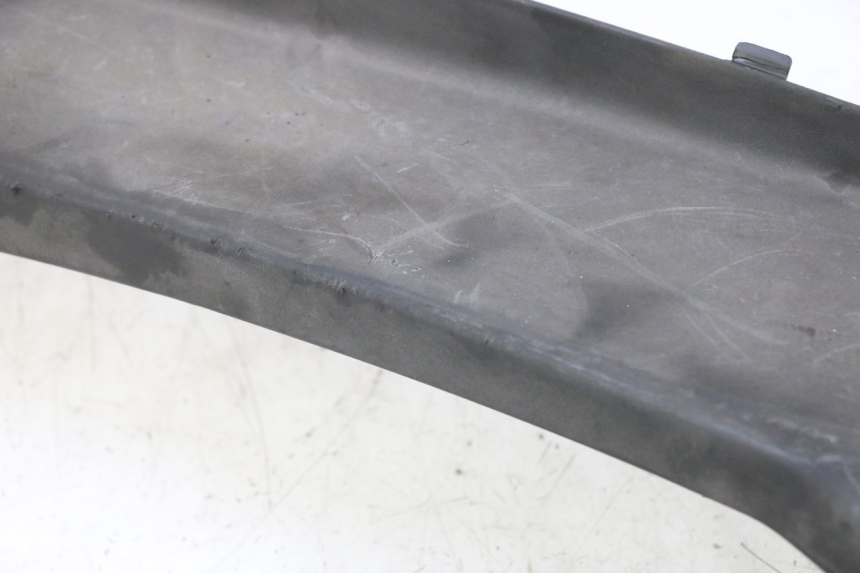 photo de SOTTOPEDANA POSTERIORE SINISTRA QUADRO 4 4D 350 (2015 - 2018) - Dettagli dei punti di fissaggio