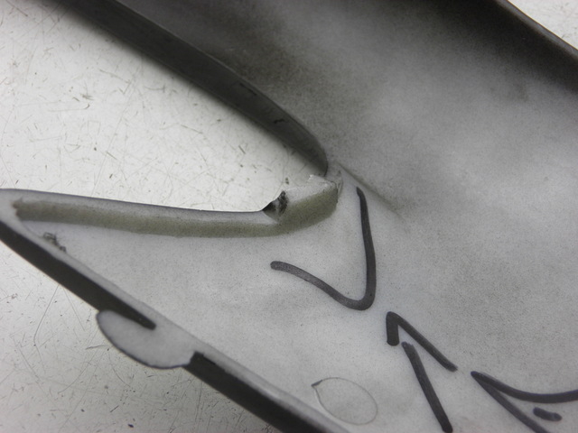 photo de FONDO SCATOLA POSTERIORE SINISTRA JM MOTOR S-MAX 125 (2010 - 2014) - Zoom sullo stato d'uso