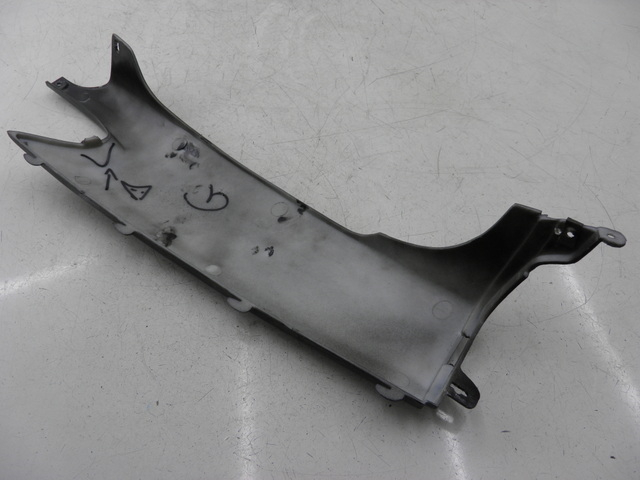 photo de FONDO SCATOLA POSTERIORE SINISTRA JM MOTOR S-MAX 125 (2010 - 2014) - Primo piano tecnico