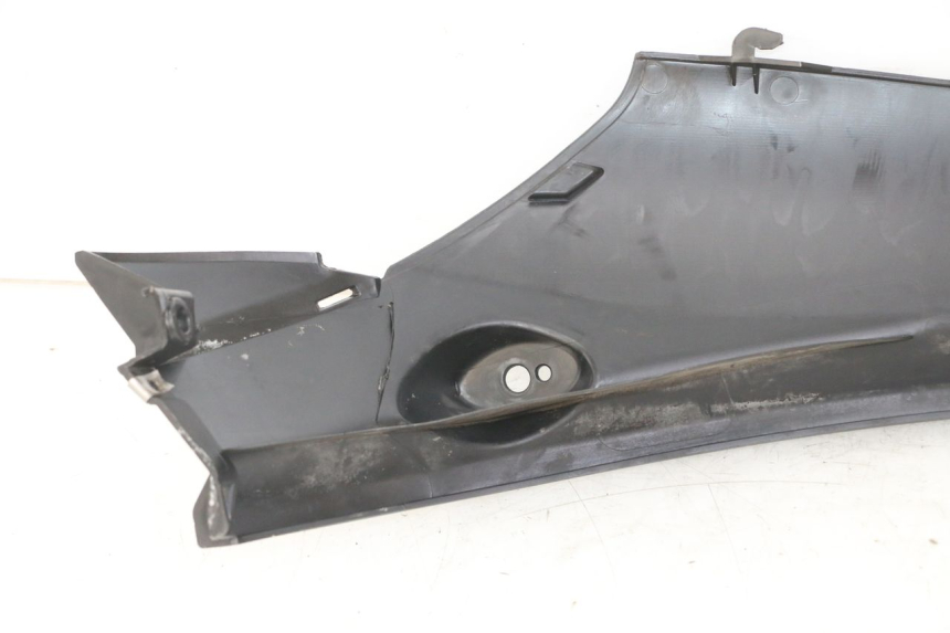 photo de SOTTOPEDANA POSTERIORE SINISTRA PIAGGIO MP3 LT 300 (2010 - 2016) - Altra angolazione