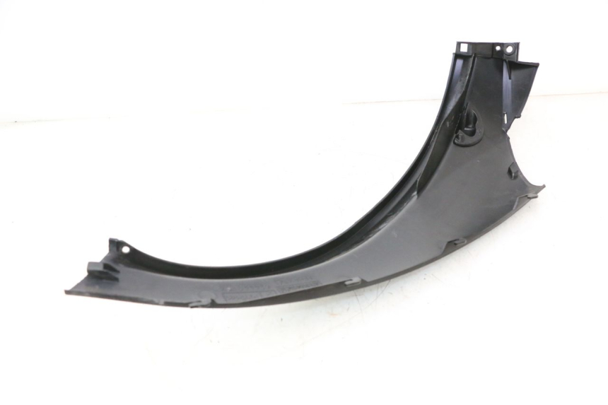 photo de BASAMENTO POSTERIORE SINISTRO PIAGGIO MP3 LT 300 (2010 - 2016) - Primo piano tecnico