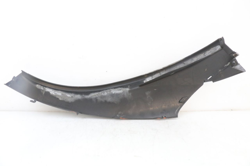 photo de SOTTOPEDANA POSTERIORE SINISTRA PIAGGIO MP3 125 (2006 - 2014) - Altra angolazione