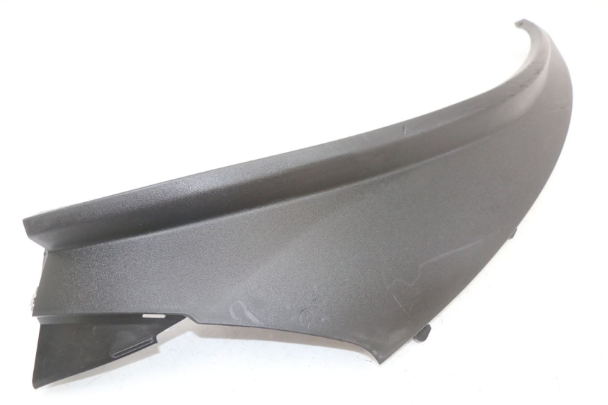 photo de SOTTOPEDANA POSTERIORE SINISTRA PIAGGIO MP3 125 (2006 - 2014) - Dettaglio del componente