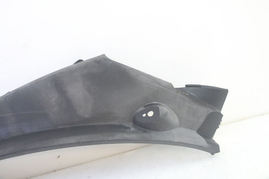 photo de SOTTOPEDANA POSTERIORE SINISTRA PIAGGIO MP3 RL 250 (2006 - 2010) - Zoom sullo stato d'uso