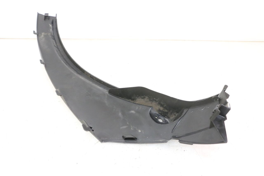 photo de BASSO SCUDO POSTERIORE SINISTRO PIAGGIO MP3 LT 400 (2007 - 2012) - Dettaglio del componente